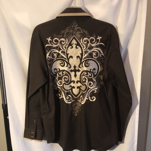 Victorious mens size XL brown long sleeved shirt - Picture 3 of 4